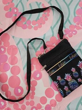 Pineapple Crossbody Bag - Black